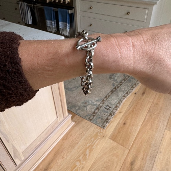 Silver chain link bracelet - Picture 2 of 4